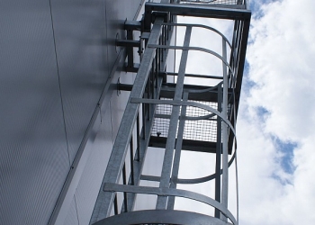 Industrial ladders